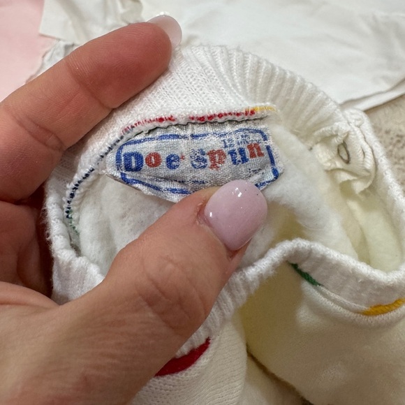 Vintage Doe Spun knit sweater embroidered dog baby girl boy unisex rainbow - Picture 2 of 6